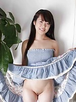 asian teen feet